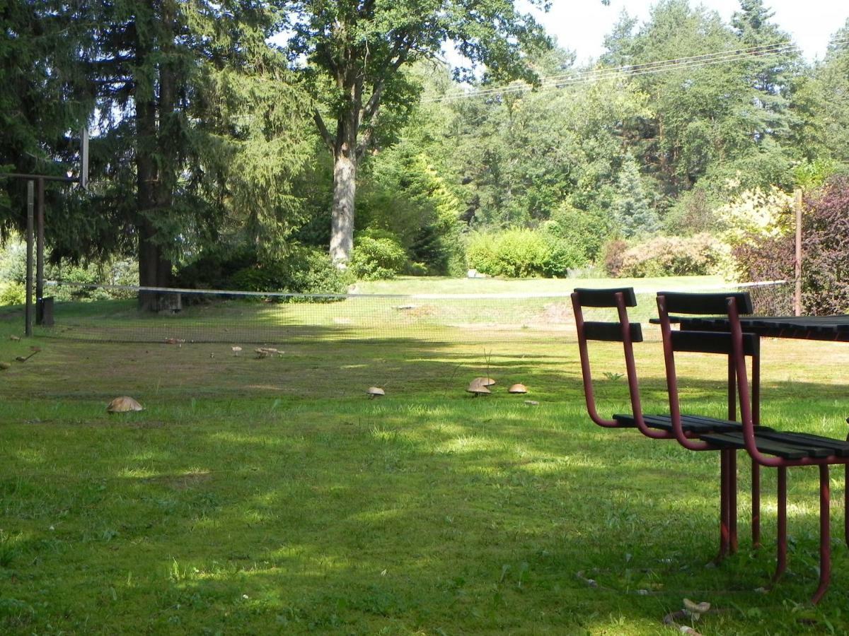 Pension Cervena Hotel Kasperske Hory Eksteriør billede